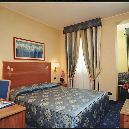 Boutique Dieci فندق