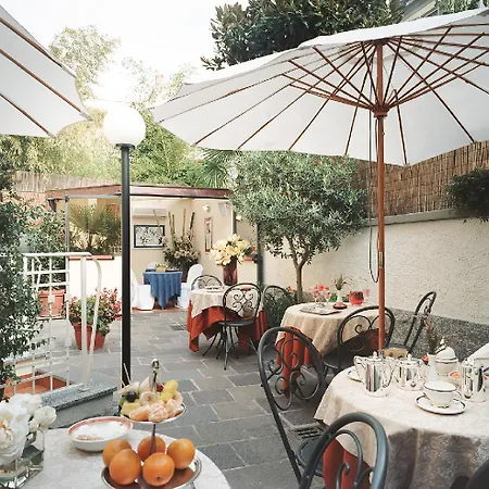 Boutique Dieci 4* Milán